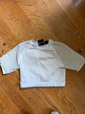 Adidas women’s ivy park White Mesh Sleeve Crop Top